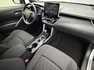Toyota Corolla Cross 2.0 High Power Hybrid Active Fabrieksgarantie | Adaptieve Cruise Control | Camera | Navigatie | Carplay&Android / 8