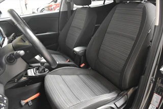 Kia Stonic 1.0 T-GDi 100pk DynamicPlusLine / 11