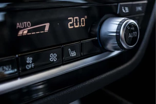 BMW 5 Serie 530e M-Sport  | Leder | Memory | NL Auto / 24