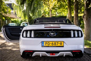 Ford Mustang Convertible 2.3 EcoBoost  Stoelventilatie Shaker Audio NL Auto / 26