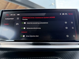 Peugeot 208 100pk GT (Camera - Keyless Entry - Parkeersensoren V+A - LED - Navigatie - Automatische Airco - Draadloos laden - Apple Carplay - 3D Cockpit) / 27