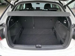 Audi Q2 35 TFSI S Edition / Pano / Navi / Camera / Virtual / 35