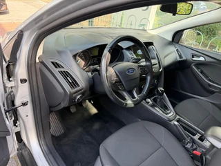 Ford Focus Wagon 1.0 Trend / 11