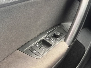 Volkswagen Tiguan 1.4 TSI ACT AUTOMAAT/TREKHAAK/CRUISE / 24