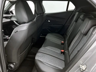 Peugeot 2008 1.2 PureTech 100 Allure | Adaptive Cruise | Stoelverwarming | CarPlay | 360 Camera | Parkeersensoren / 30