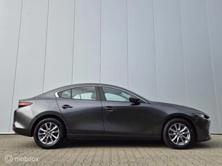 MAZDA 3 2.0 E-SKYACTIV-X M HYBRID 180 COMFORT MET BOSE AUTOMAAT/KEYLESS/LED/CAMERA/STOEL-STUURVERWARMING/HEAD-UP/ADAPTIVE CRUISE / 8