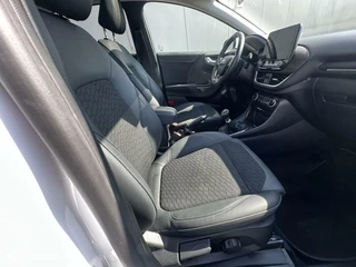 Ford Puma 1.0 EcoBoost Hybrid / 30
