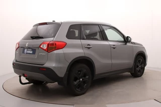 Suzuki Vitara 1.4 S | Trekhaak | Adaptive Cruise | Stoelverwarming | Camera | CarPlay | Parkeersensoren / 2