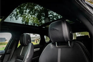 Jaguar F-PACE 2.0 P400e PHEV R-Dynamic Black  Panorama Adaptive Cruise ACC / 8