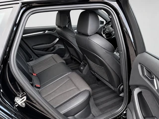 Audi A3 Sportback 30 TFSI Advance Sport S-line | Digitaal Dashboard | Camera | Climate Control | Cruise Control | Sportstoelen / 7