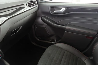 Ford Kuga 2.5 PHEV ST-Line X Winter Pakket Adaptieve Cruise Head-Up / 45