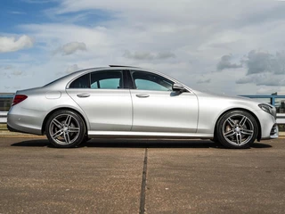 Mercedes-Benz E-klasse 200 AMG Line | Panoramadak | Leder | 360  Camera | Widescreen | LED | Apple CarPlay Android Auto | Memory | 19" | Sfeerverlichting | Dealeronderhouden / 7