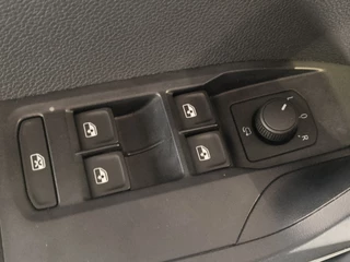 SEAT Arona 1.0 EcoTSI Style Business Connect DSG AUTOMAAT uit 2024 Rijklaar + 12 maanden Bovag-garantie Henk Jongen Auto's in Helmond,  al 50 jaar service zoals 't hoort! / 13