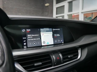 Alfa Romeo Stelvio 2.0 T AWD Veloce Leder| Pano| Sport uitlaat| FULL OPTION / 11