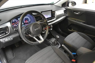 Kia Stonic 1.0 T-GDi 100pk DynamicPlusLine / 10