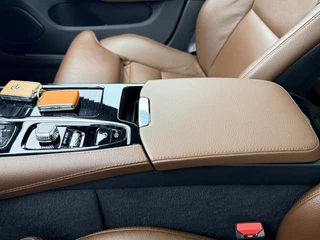 Volvo V60 2.0 T6 Recharge AWD Inscription  | Trekhaak | Pano | LED | Keyless | Adapt. Cruise | Apple/Android | Four C / 29