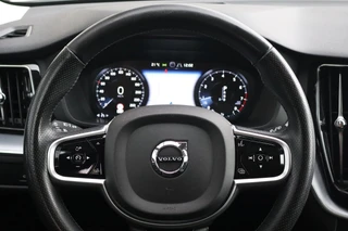 Volvo XC60 2.0 T6 310pk AWD Heico Sport - Panoramadak - 22 inch - Head up - Half leder - Camera / 17