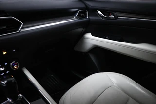 Mazda CX-5 2.0 SkyActiv-G 165 Skylease+ | ACHTERBANKVERWARMING | HEAD UP | DAB | 360 CAMERA | TREKHAAK | 19" / 42