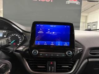 Ford Fiesta 1.0 EcoBoost Hybrid Titanium/ NL auto/ Navi/ Airco/ Cruise control / 24