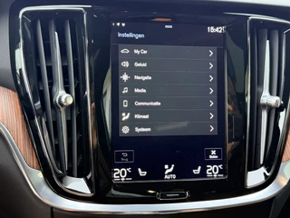 Volvo V60 2.0 T6 Recharge AWD Inscription  | Trekhaak | Pano | LED | Keyless | Adapt. Cruise | Apple/Android | Four C / 54