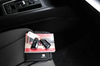 SEAT Leon Sportstourer 1.5 eTSI Style Launch Edition | LED | STUUR / STOEL- VERWARMING | DAB / 43