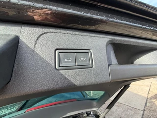 Volkswagen Passat Variant 1.4 TSI PHEV GTE Business / 9