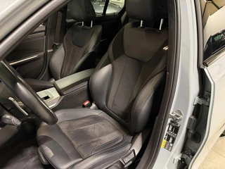 BMW 3-serie 320e Sedan SOH 98% M-sport Pano Brooklyn Grau / 24