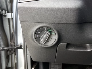 Skoda Karoq 1.5 TSI ACT Style | Automaat | Adaptive cruise control | Stoelverwarming | CarPlay | Afneembare trekhaak / 28