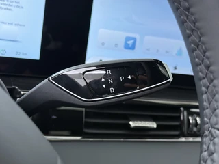Omoda 5 EV Premium 61 kWh  - Schuif/kantel dak - Adaptieve cruisecontrol - Sfeerverlichting - Apple Carplay - Android Auto 7 Jaar of 150.000km Fabrieksgarantie / 26