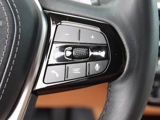 BMW 5-serie Touring 530e Luxury Line | SOH 91% | LASER LED | H&K audio / 44