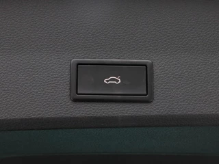 SEAT Ateca 2.0 TSi 190 Pk Automaat FR 4DRIVE | Trekhaak | 1900kg trekgewicht! | 360° Camera | Panodak | Cruise | CarPlay | 19 Inch / 20