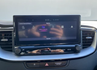 Kia XCeed 1.6 GDi PHEV 140 pk DynamicPlusLine  | navigatie | stoel/stuurverwarming | camera | keyless go | incl. winterset / 25