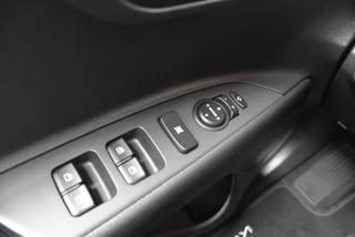 Kia Stonic 1.0 T-GDi MHEV 100pk DynamicLine / 9
