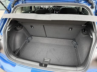Volkswagen Polo 1.0 TSI Life Climate | Lichtmetalen velgen | Stoelverwarming | Carplay | Navi | Extra getint glas | Rijklaar incl. garantie / 24