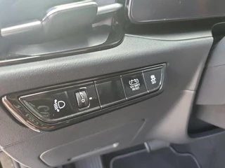 Kia Niro 1.6 GDi Hybrid DynamicLine | Trekhaak | Navigatie | Camera | Adaptieve cruise control | Apple Carplay / Android Auto | Verbruik 1 op 20! / 28