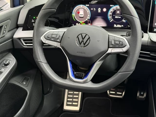 Volkswagen Golf 1.5 eHybrid GTE 272pk Black Style | IQ light | Camera | Head-up | Rijklaar incl. garantie / 13