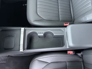Kia Seltos 1.6 GDi Hybrid X-Line  - Schuif-/Kanteldak - Apple Carplay/Android Auto - Stoelverwarming/Ventilatie - Fabrieksgarantie tot 07-2033 / 33