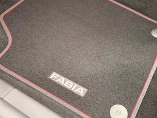Škoda Fabia Combi 1.0 TSI Monte Carlo DSG Pano Camera CarPlay Navi DAB BTW / 32