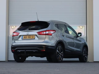 Nissan Qashqai 1.2 116PK Tekna | Panoramadak | Trekhaak | / 2
