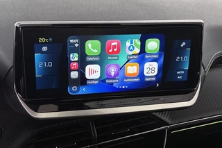 Peugeot e-2008 EV GT 50 kWh Achteruitrijcamera Apple Carplay Dodehoek LED Koplampen / 18