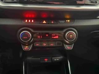 Kia Stonic 1.0 T-GDi MHEV 100pk DCT7 DynamicLine / 25