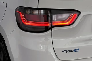Jeep Compass 4xe 240 Plug-in Hybrid Electric S Leder Stuur-Stoelverwarming Apple Carplay / 25
