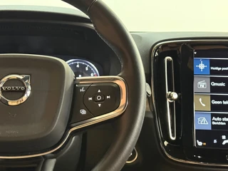 Volvo XC40 2.0 T4 Inscription | Parkeer assist Pro | CarPlay | Winter Pakket | LED | Ambient | Rij Assist Pro | Keyless | NAP / 33