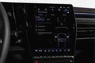 Renault Austral 1.2 E-Tech full hybrid 200 esprit Alpine  | 360 Camera | Elek. Stoelen | Winterpack | Dig. Cockpit | Adapt. Cruise | PDC | NAV+App. Connect | ECC | LM 20" | 9800 / 34