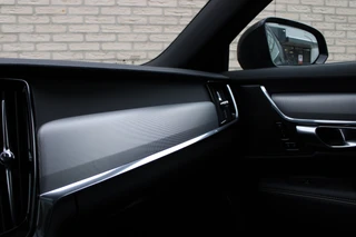 Volvo V90 2.0 T8 Plug-in hybrid AWD Ultimate Dark  | Panoramadak | Head-Up | H/K | Memory / 31