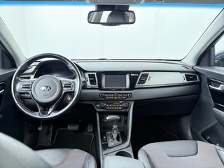 Kia Niro 1.6 GDi Hybrid DynamicLine  - Cruise Control - Lichtmetalen Velgen - Navigatie - Climate Control - Apple/Android Carplay - Virena Zekerheidspakket €895 / 37