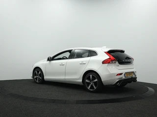 Volvo V40 1.5 T3 Polar+ Sport Trekhaak | Panoramadak | Navigatie | Camera / 11