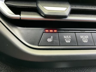 BMW 2 Serie Gran Coupé 218i M Sport Edition Pano.dak HUD Stoelverw. Carplay Alpinweiß DAB LED / 18