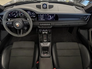 Porsche 911 Cabrio 3.0 Carrera 4 GTS | Burmester | Lift | Sportchrono | Matrix-LED | 360 | Memory | Sport-Design ( Vestiging - Nieuwegein ) / 20