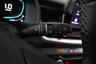 Kia Stonic 1.0 T-GDi MHEV DynamicPlusLine  Trekhaak! Navigatie, Climate, / 23